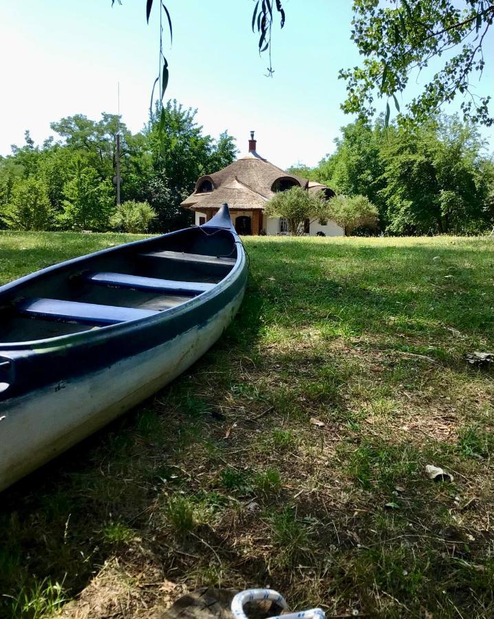 Hideout Homestead On The Riverside Fishing&Hunting Mezotur Kültér fotó