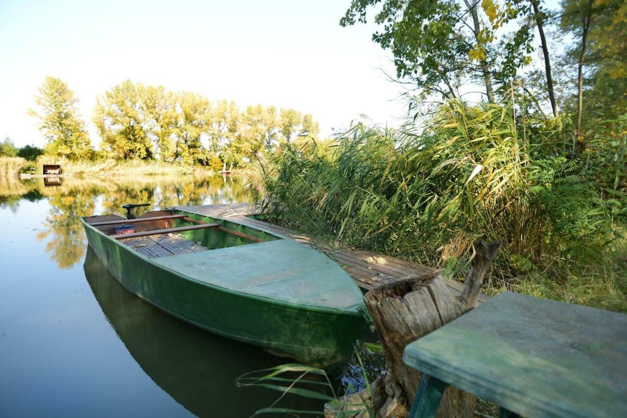 Hideout Homestead On The Riverside Fishing&Hunting Mezotur Kültér fotó